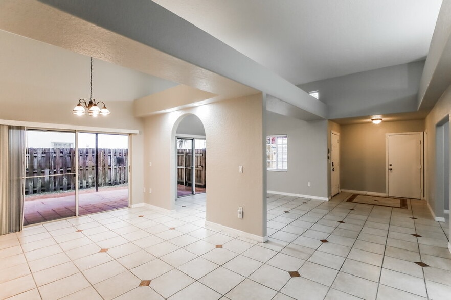 Building Photo - 19408 NW 83rd Ave