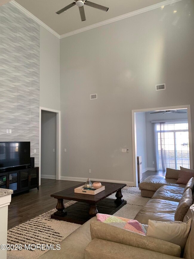 Building Photo - 67 Samjan Cir