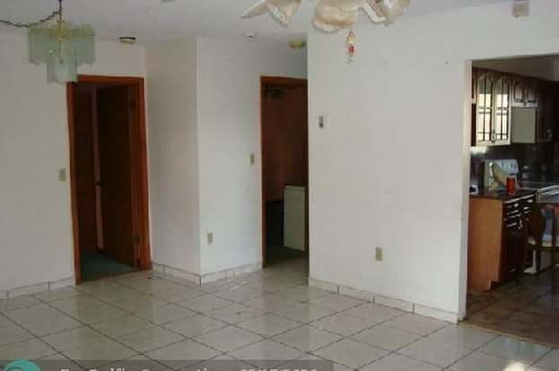 Building Photo - 7400 Raleigh St