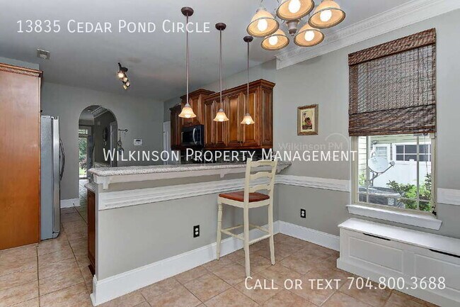 Building Photo - 13835 Cedar Pond Cir