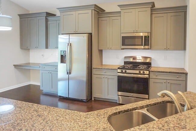 Building Photo - Remarkable 3 BR/ 2 BA Home With Solar Panels