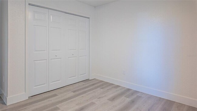 Building Photo - 4395 NE 33rd Ave