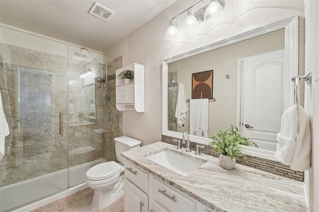 Building Photo - 4212 Pasada Ln