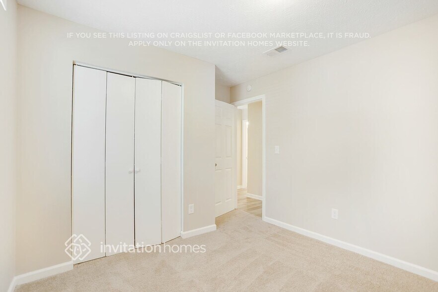 Building Photo - 5539 Petite Ct
