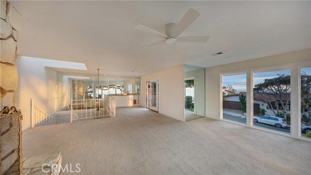 Building Photo - 726 Kendall Dr