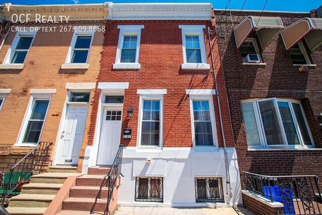 Building Photo - Three Bed Point Breeze Townhome