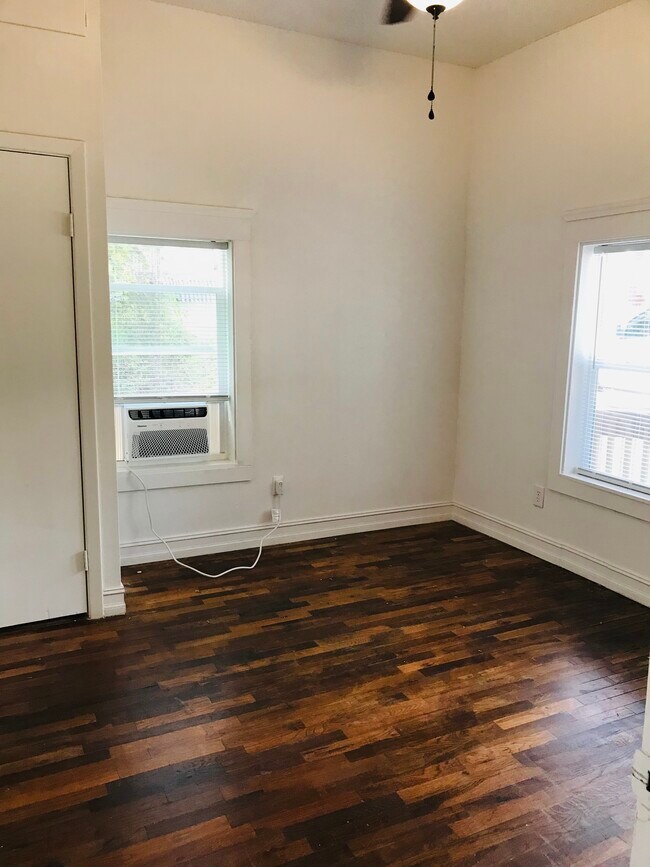Downstairs front BR (before new Mini Split) - 903 Ward St