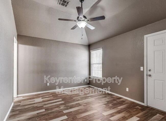 Building Photo - 517 Cherokee Gate Dr