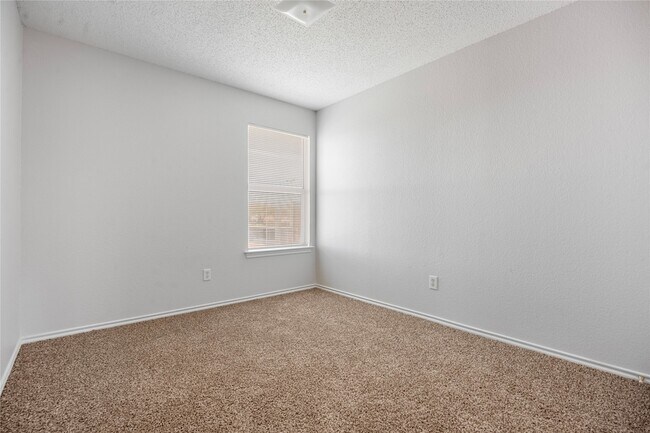 Building Photo - 4524 Alamosa St