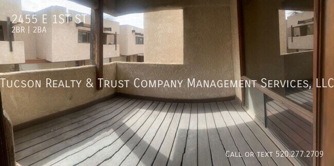 Building Photo - 2455 E 1st St