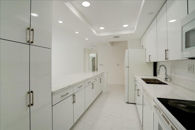 Building Photo - 9805 NW 52nd St