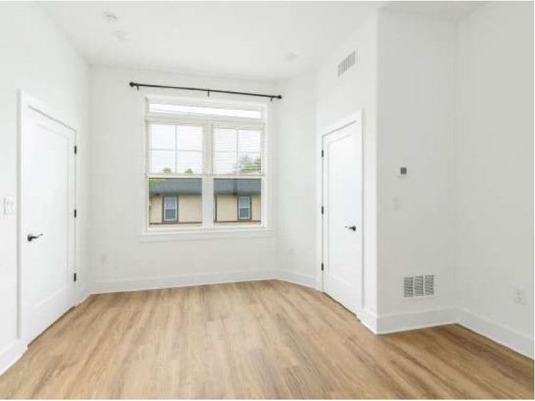 Building Photo - 3680 Indian Queen Ln