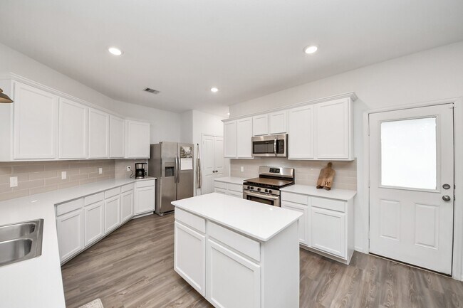 Building Photo - 2835 Mistygate Ct