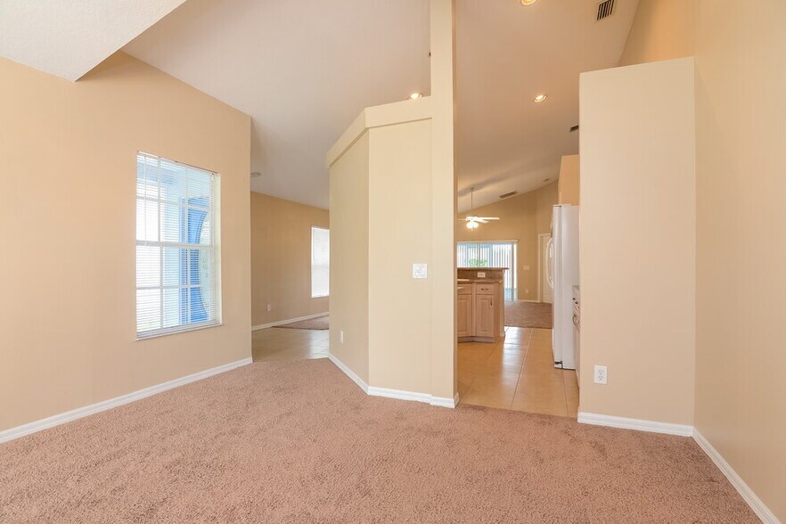Building Photo - 11616 Leda Ln