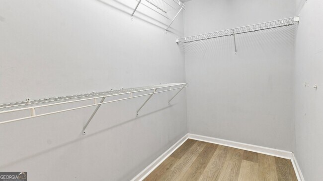 Building Photo - 3389 Lathenview Ct