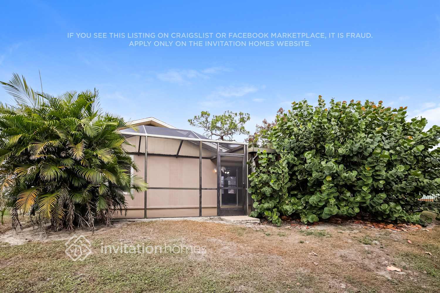 Building Photo - 8012 Cypress Dr N