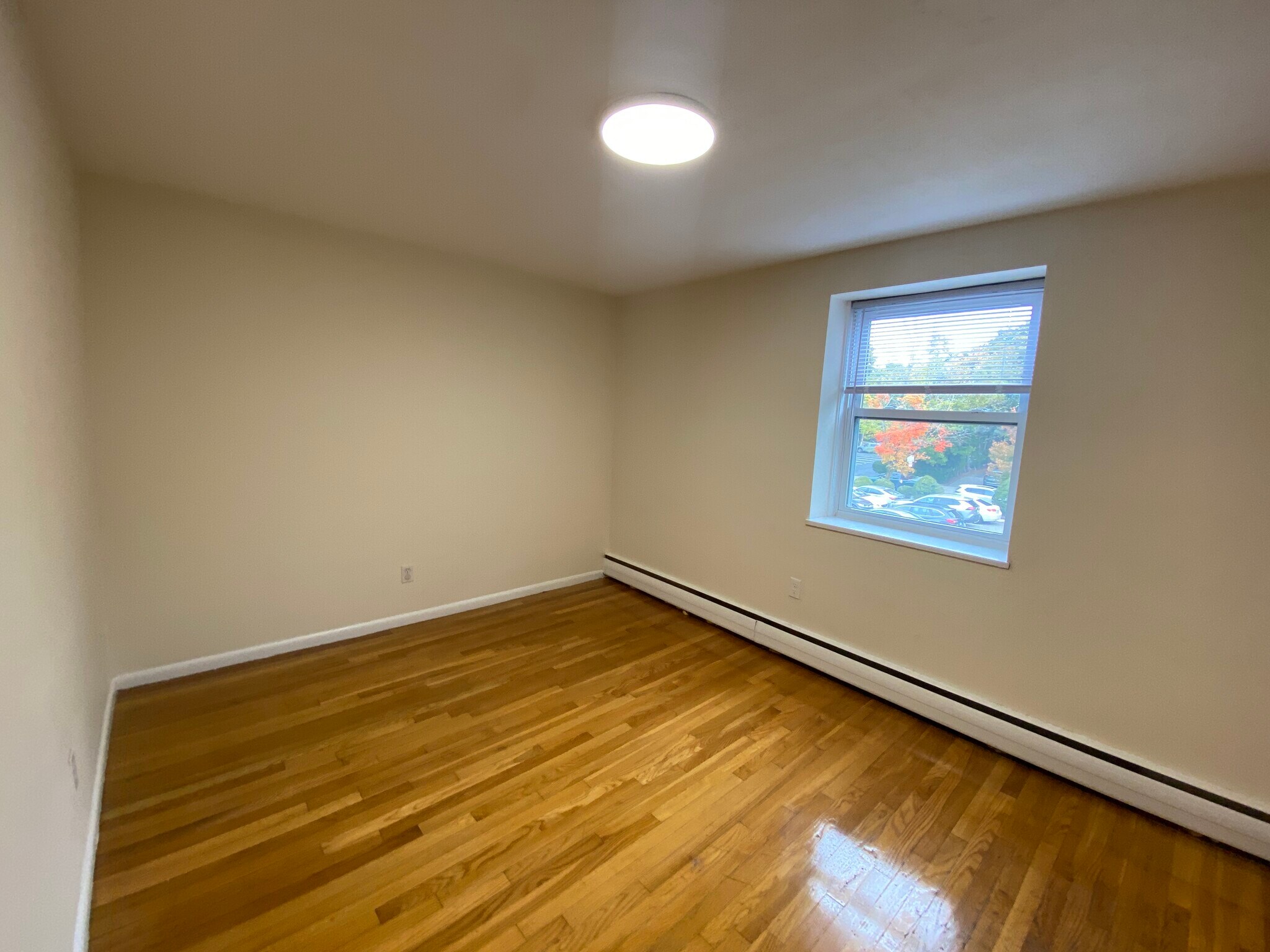 Building Photo - 121 Babcock St