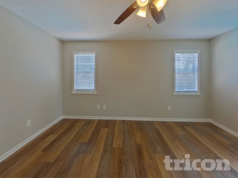 Building Photo - 7005 59th St N