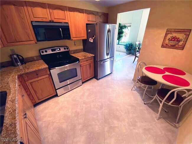 Building Photo - 6760 Pelican Bay Blvd