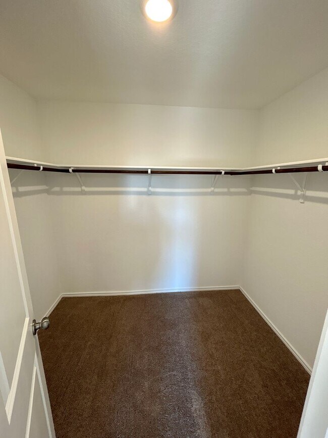 Building Photo - 5974 Companion Lp