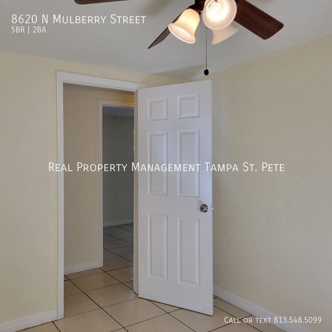Building Photo - 8620 N Mulberry St