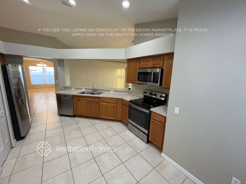 Building Photo - 25417 Geddy Dr