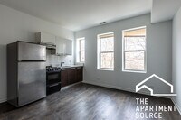 Building Photo - 5054 N Winthrop Ave