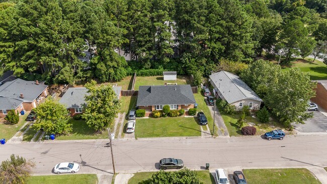 Building Photo - 1309 Willow St