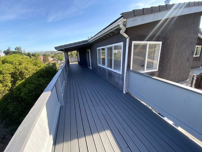 Building Photo - 2810-2814 Chronicle Ave