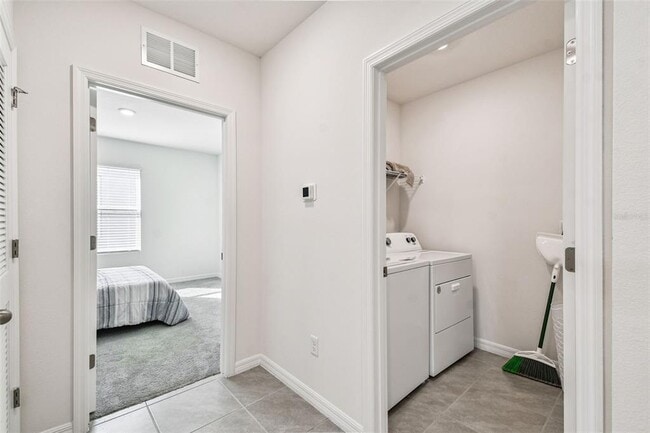 Building Photo - 33635 Field Maple Lp