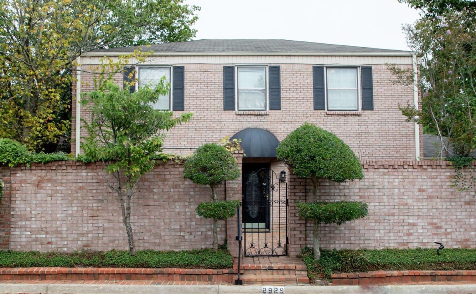 Building Photo - 2929 Canterbury Ct