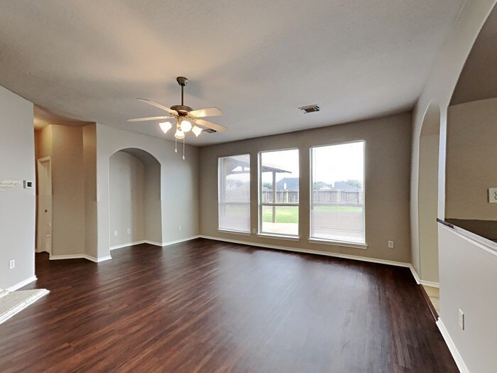 Building Photo - 24914 Mason Trail Dr