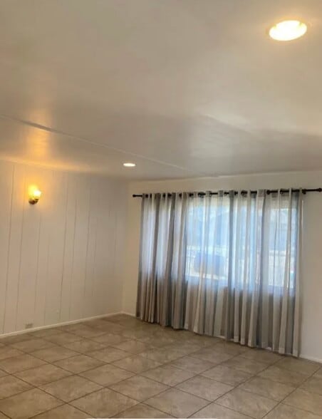 Building Photo - 17263 Owen St