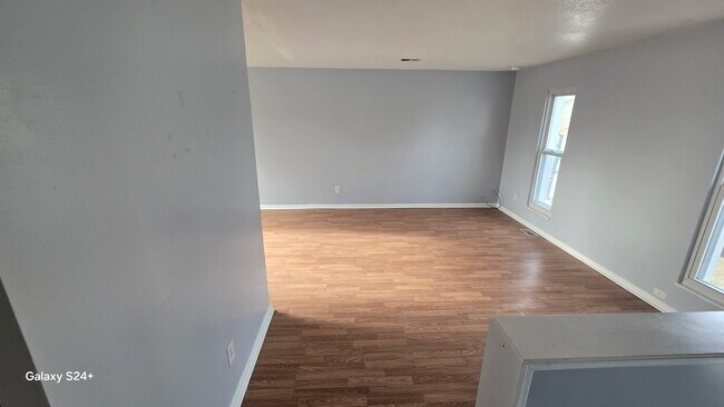 Building Photo - 5515 Dollar Hide S Dr