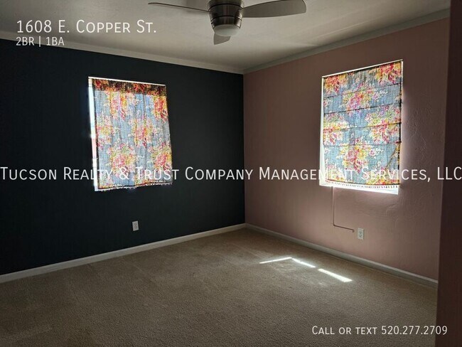 Building Photo - 1608 E Copper St