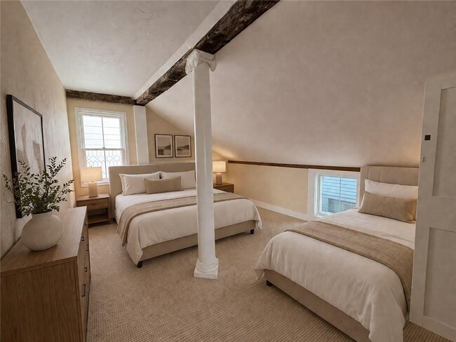 Building Photo - 24 Houston Ave