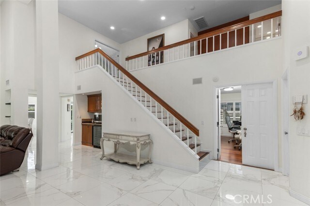 Building Photo - 4 Bayview