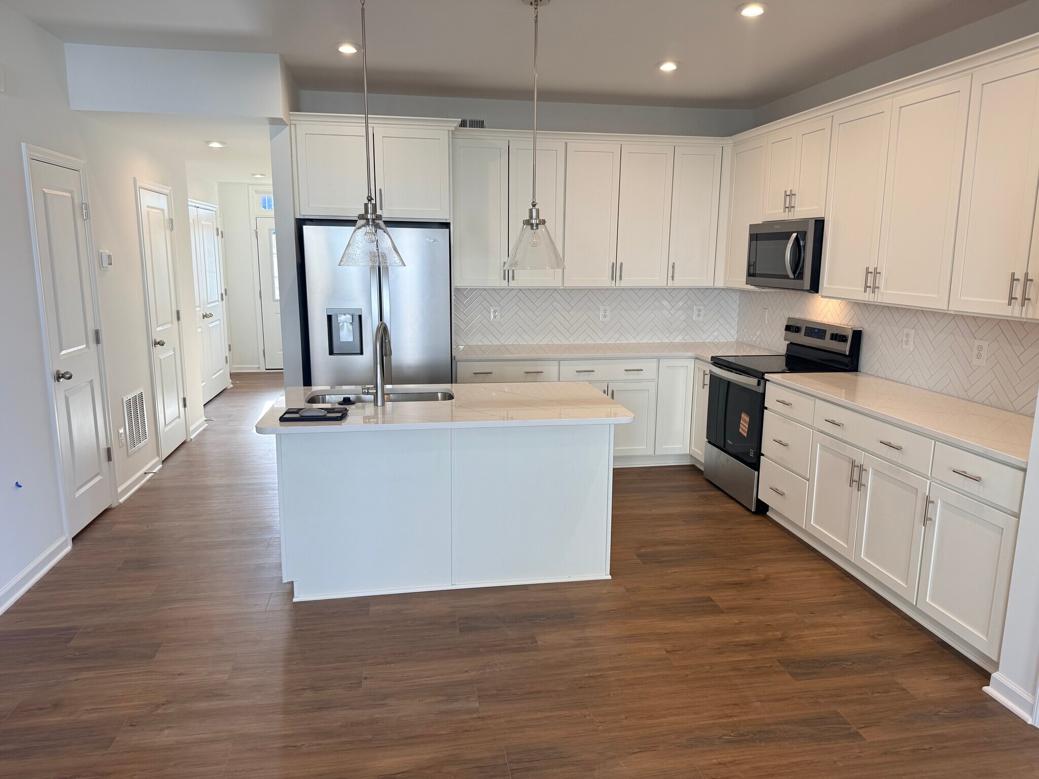 Building Photo - 620 Slick Terrace