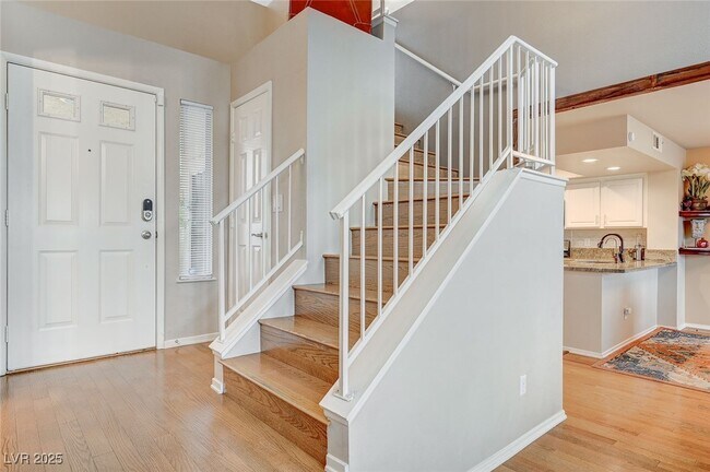 Building Photo - 7808 Bluewater Dr