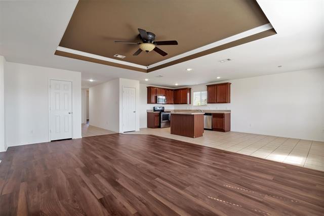 Building Photo - 14701 Southview Trail