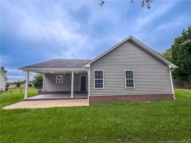 Building Photo - 7408 Paxton Dr