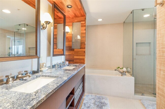 Building Photo - 6899 Collins Ave