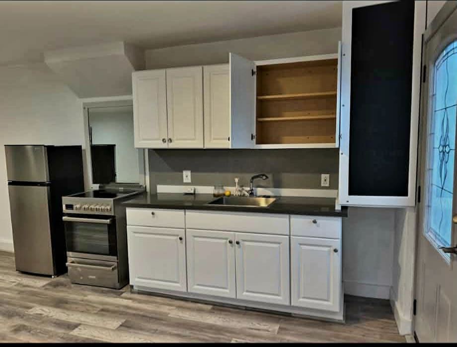 Building Photo - 686 Santa Maria Rd