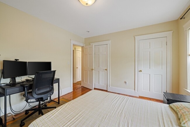 Building Photo - 29 Worcester St