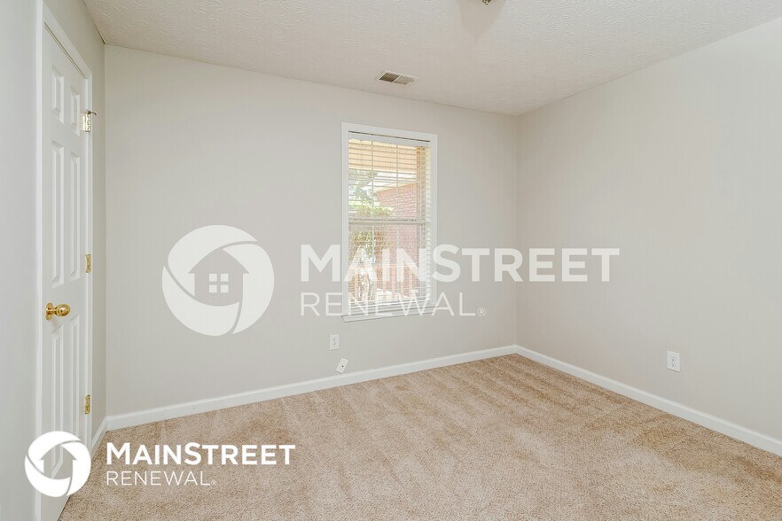 Building Photo - 130 Creekside Trail