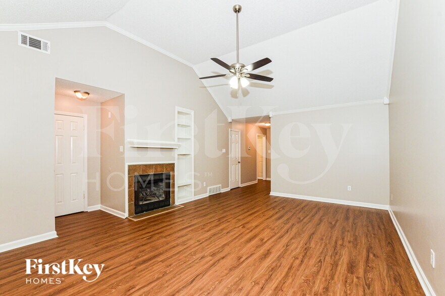 Building Photo - 4538 Kings Grant Dr