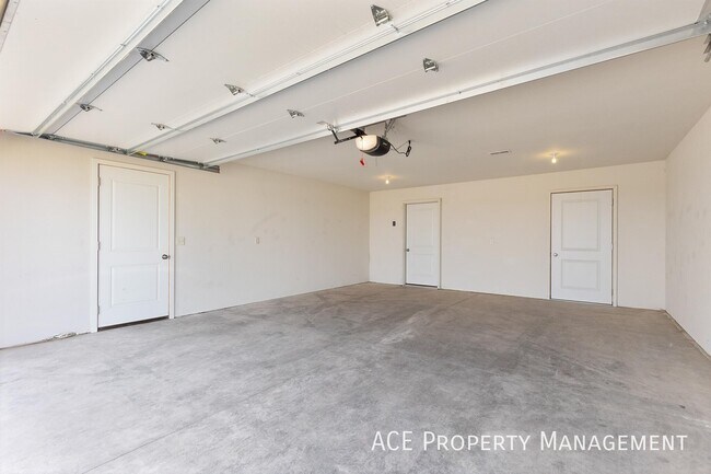 Building Photo - 22723 Radar Hill Rd