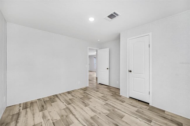 Building Photo - 8544 S 78th St