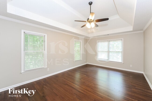 Building Photo - 6713 Thornwood Ct