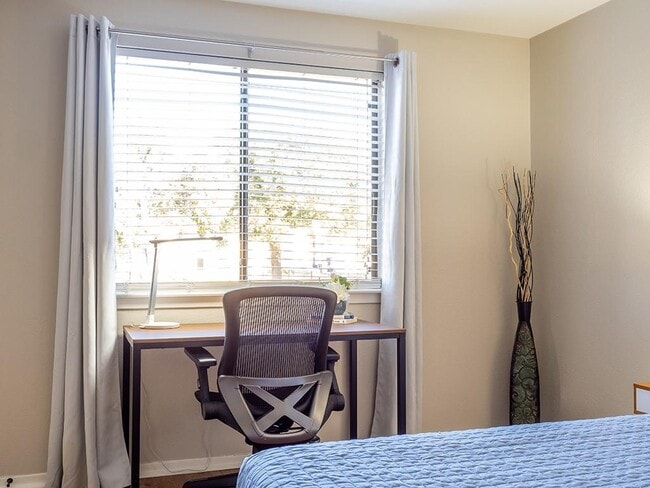 Building Photo - 11618 Sherwood Forest